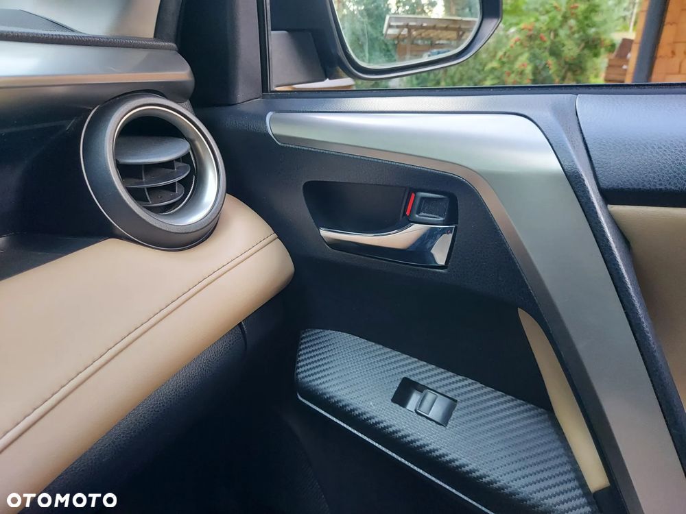 Toyota RAV4 2.0 Prestige - 8