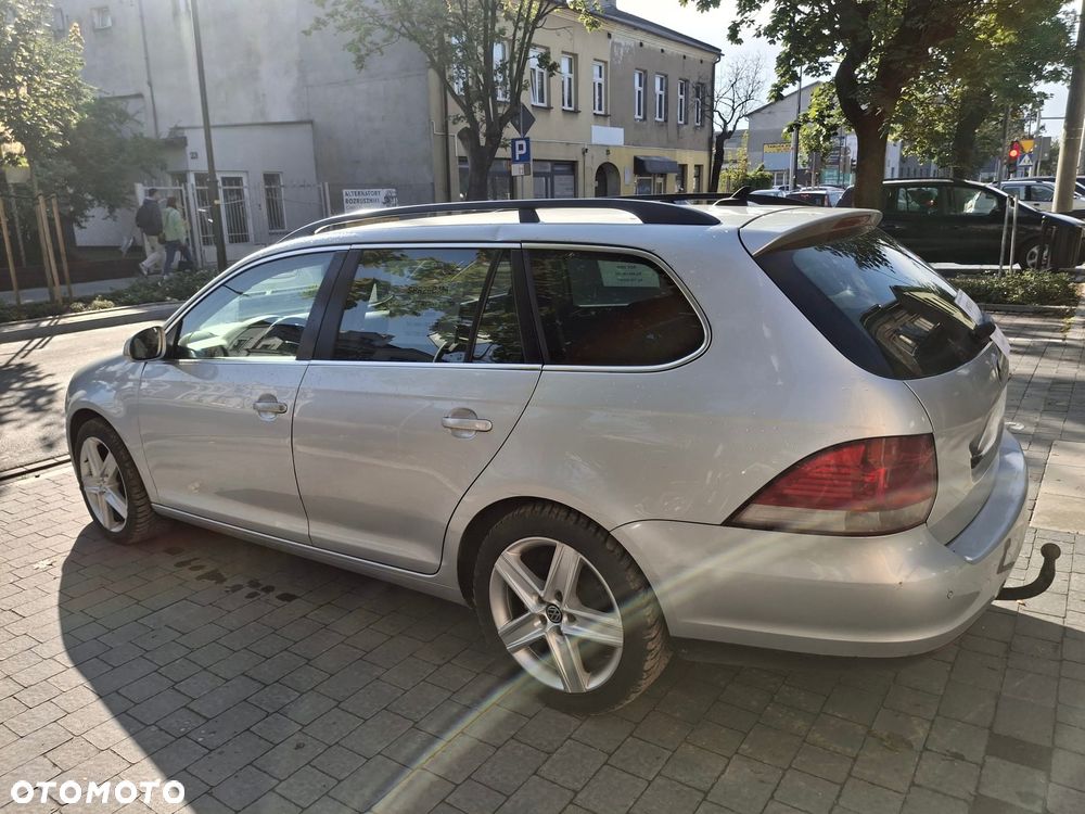 Volkswagen Golf 2.0 TDI Comfortline - 3