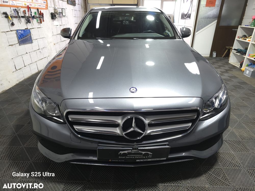 Mercedes-Benz E 220 d Aut. - 1