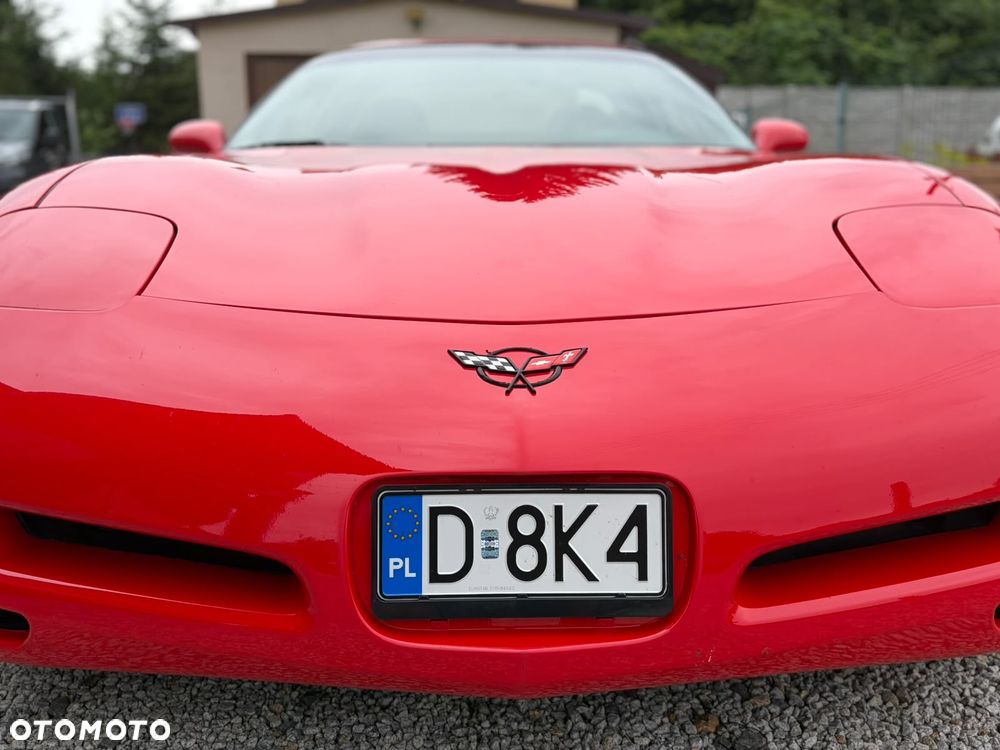 Chevrolet Corvette - 5