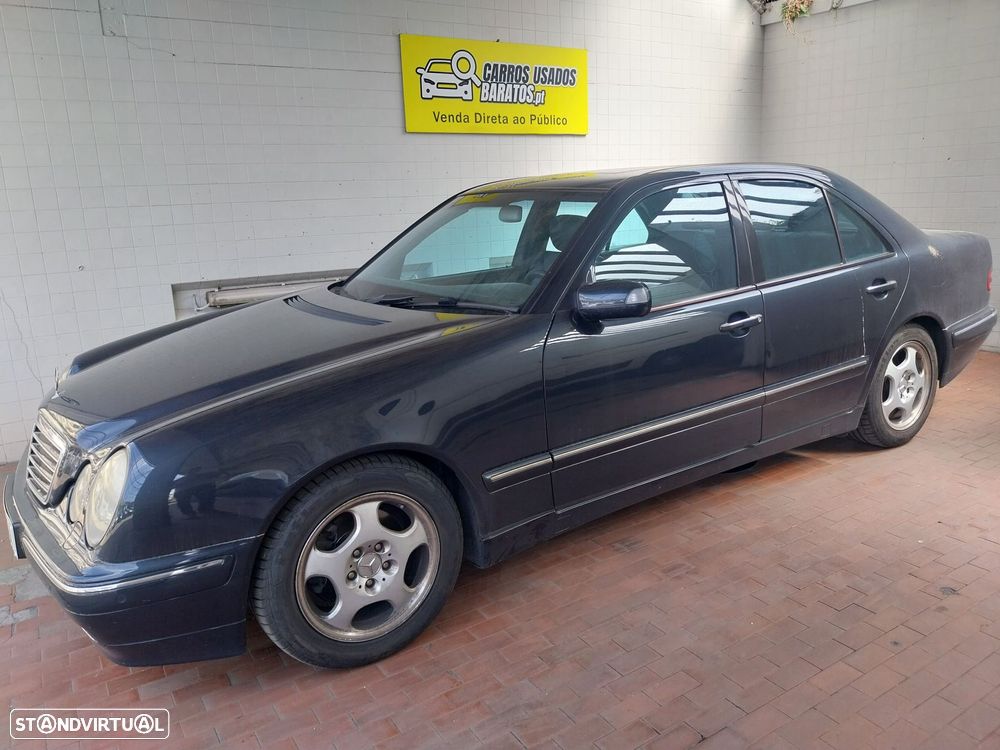 Mercedes-Benz E 270 CDi Avantgarde - 20