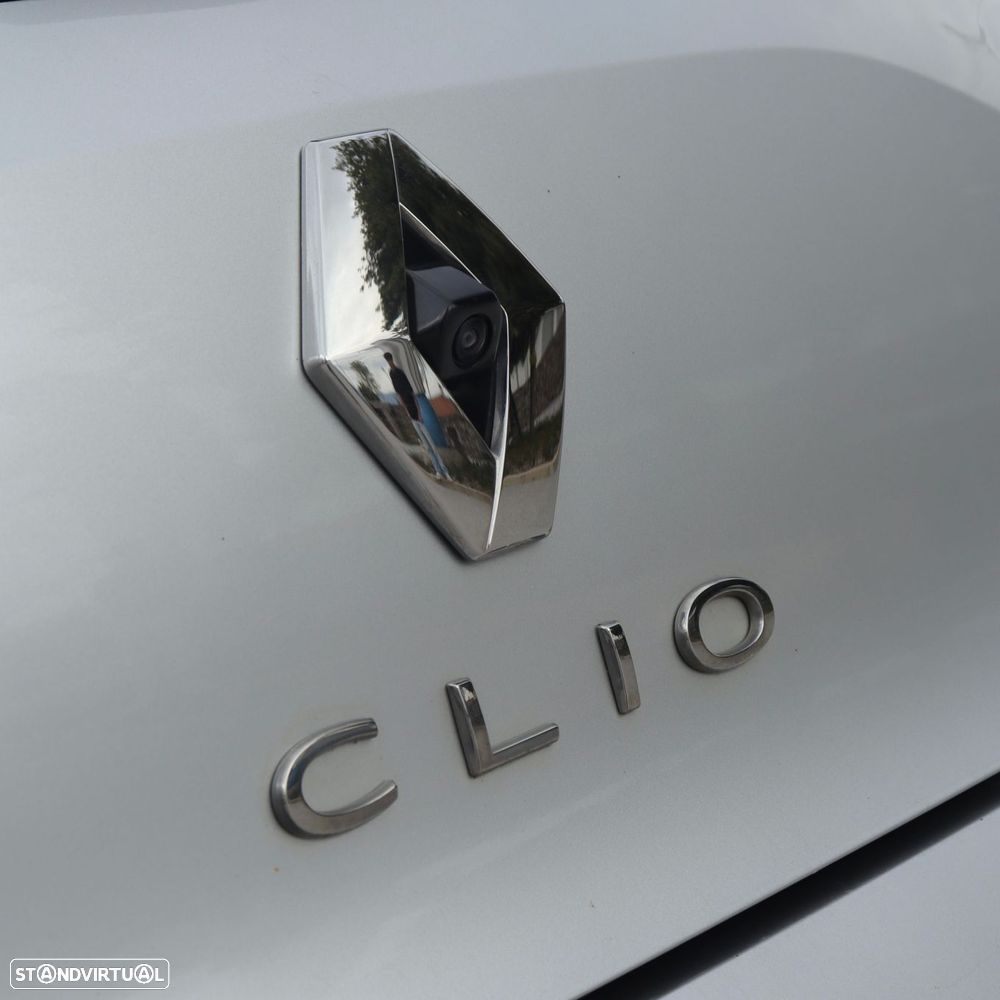 Renault Clio 1.0 TCe Limited CVT - 11