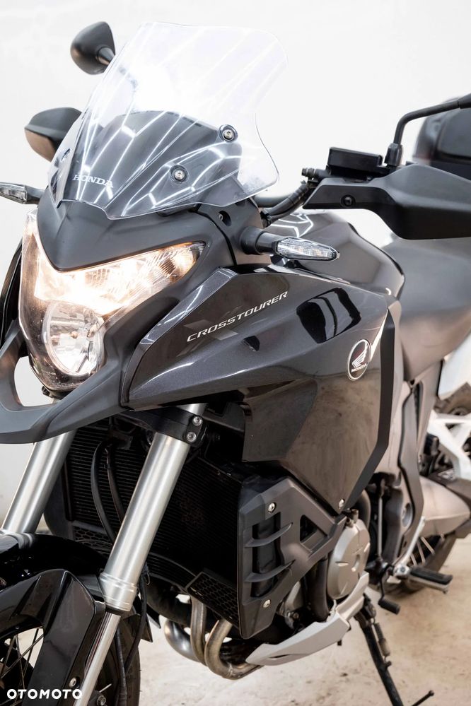 Honda VFR - 10