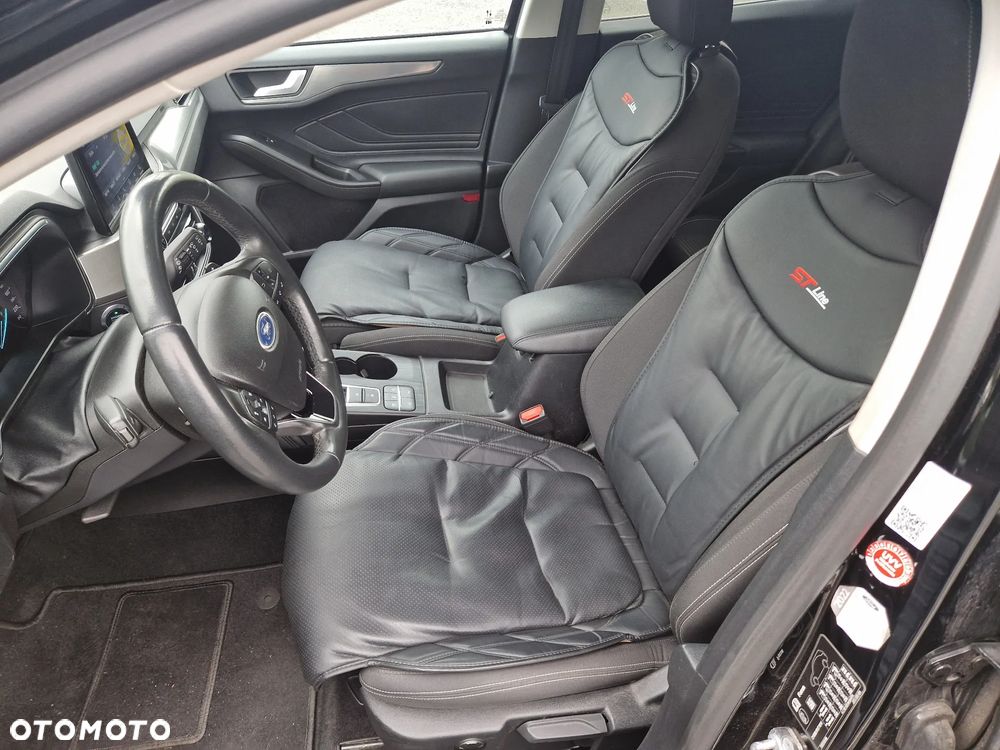 Ford Focus 2.0 EcoBlue Titanium - 26