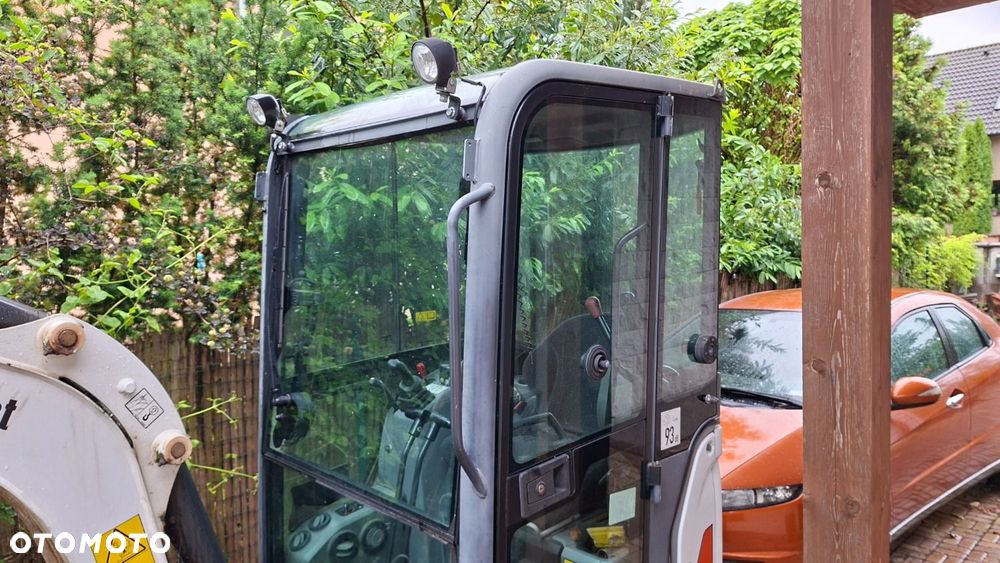 Bobcat E20 - 20