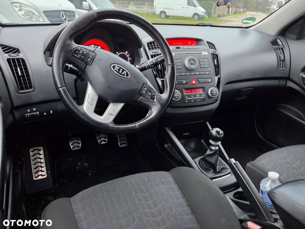 Kia Ceed 1.6 CRDi 128 97g Edition 7 - 8