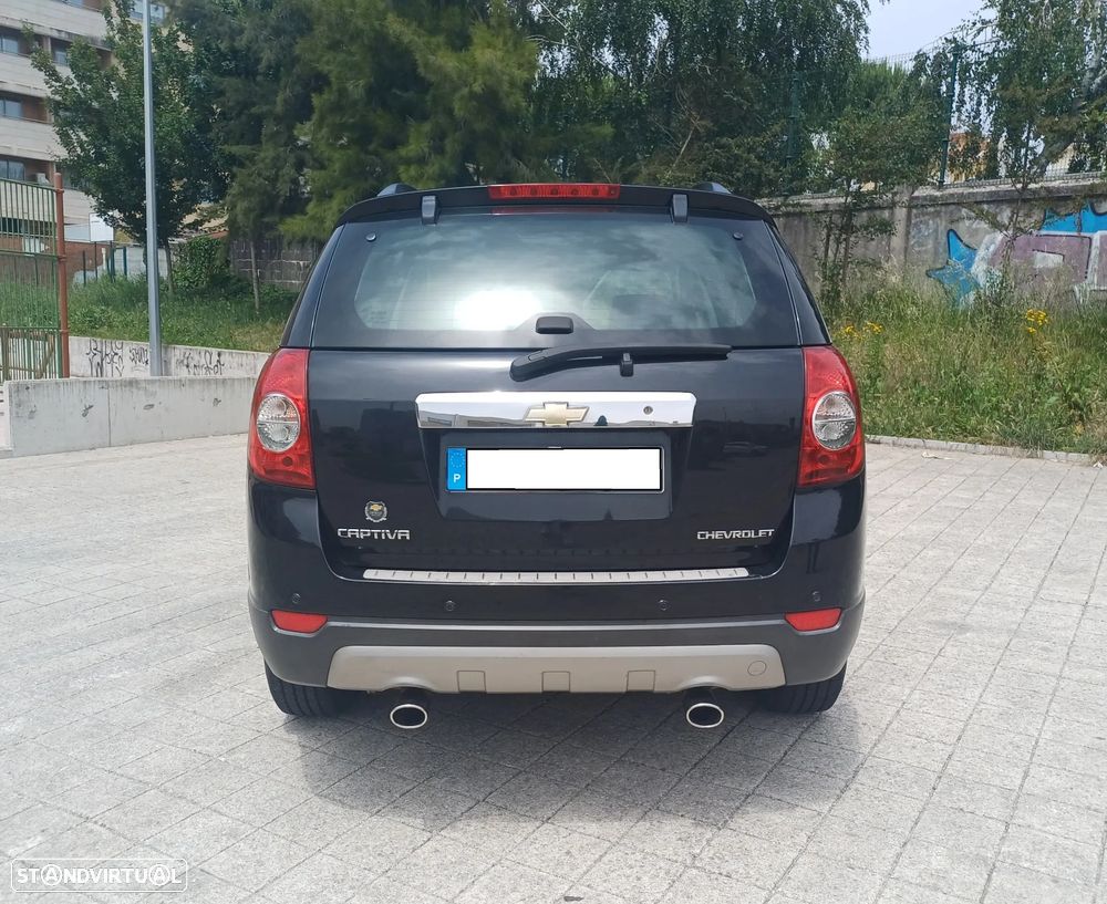 Chevrolet Captiva 2.0 VCDi Seven 7L - 15