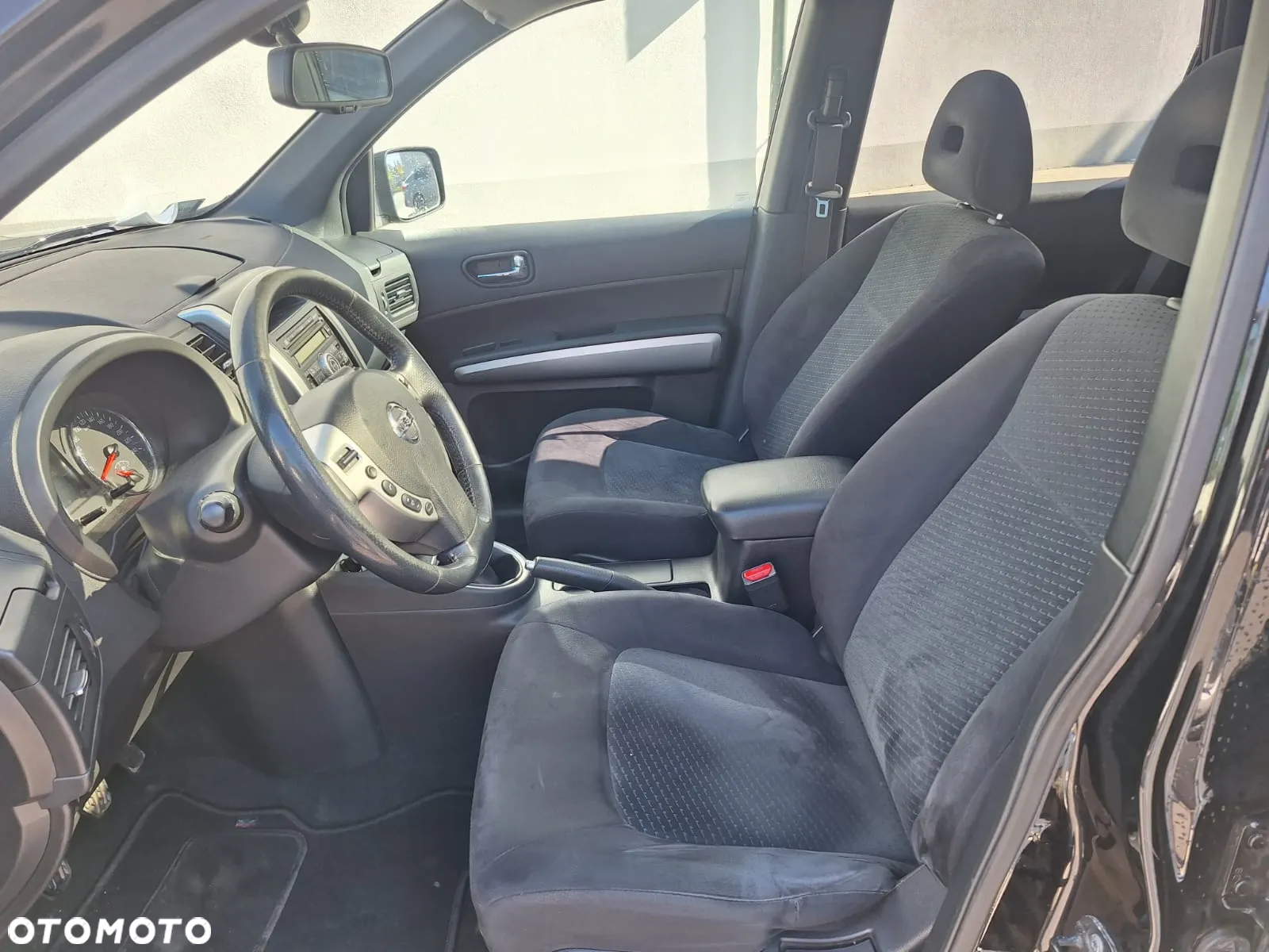 Nissan X-Trail 2.0 dCi XE - 22
