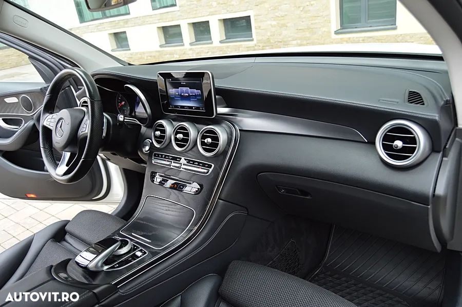 Mercedes-Benz GLC 220 d 4MATIC 9G-TRONIC - 7