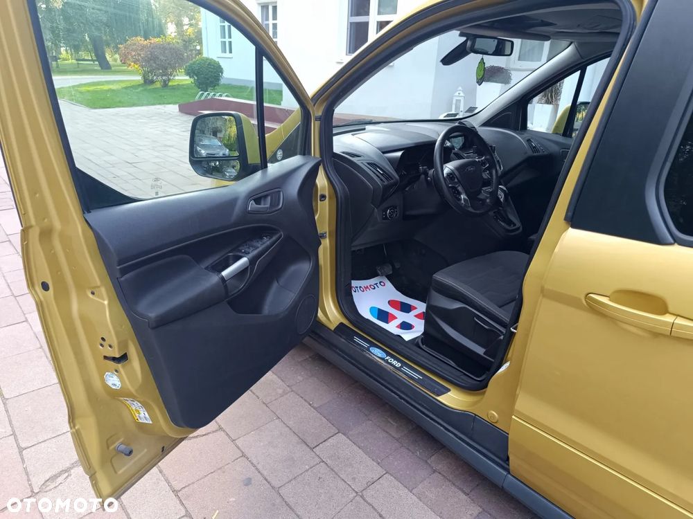 Ford Tourneo Connect Grand 1.6 EcoBoost Titanium - 23