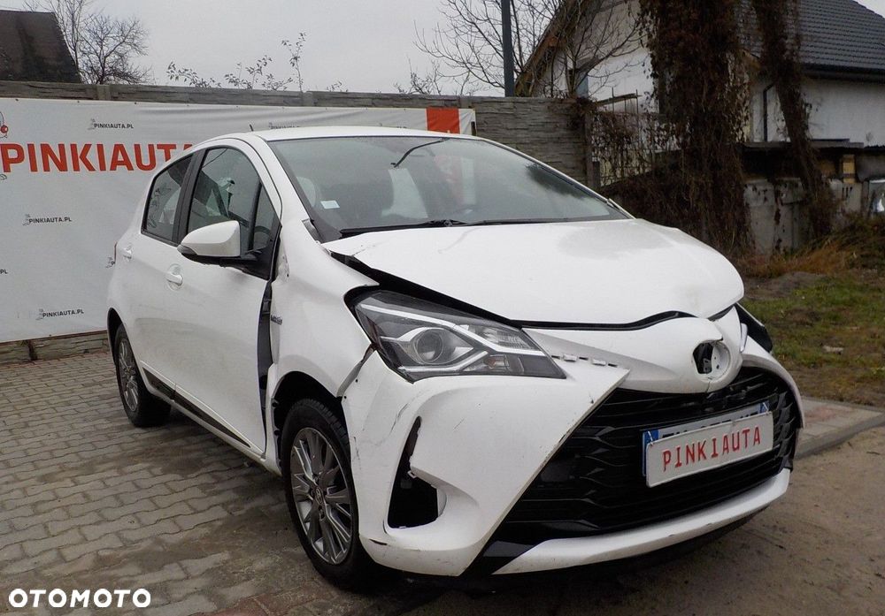 Toyota Yaris - 1