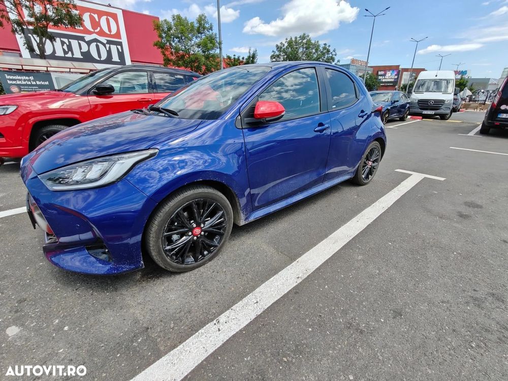 Toyota Yaris - 1