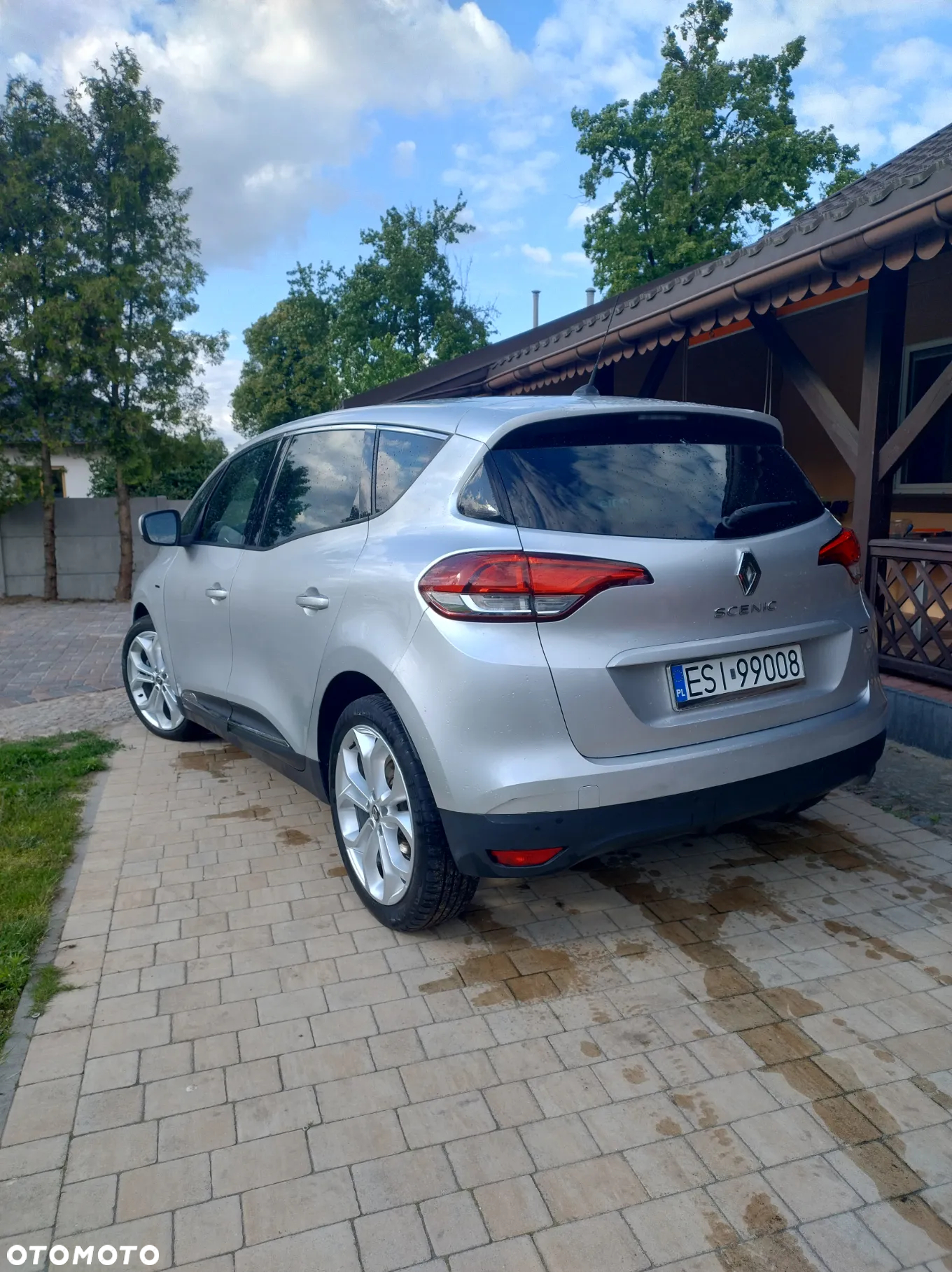 Renault Scenic - 11