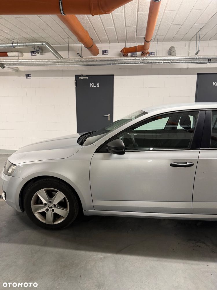 Skoda Octavia 1.6 TDI Active - 15