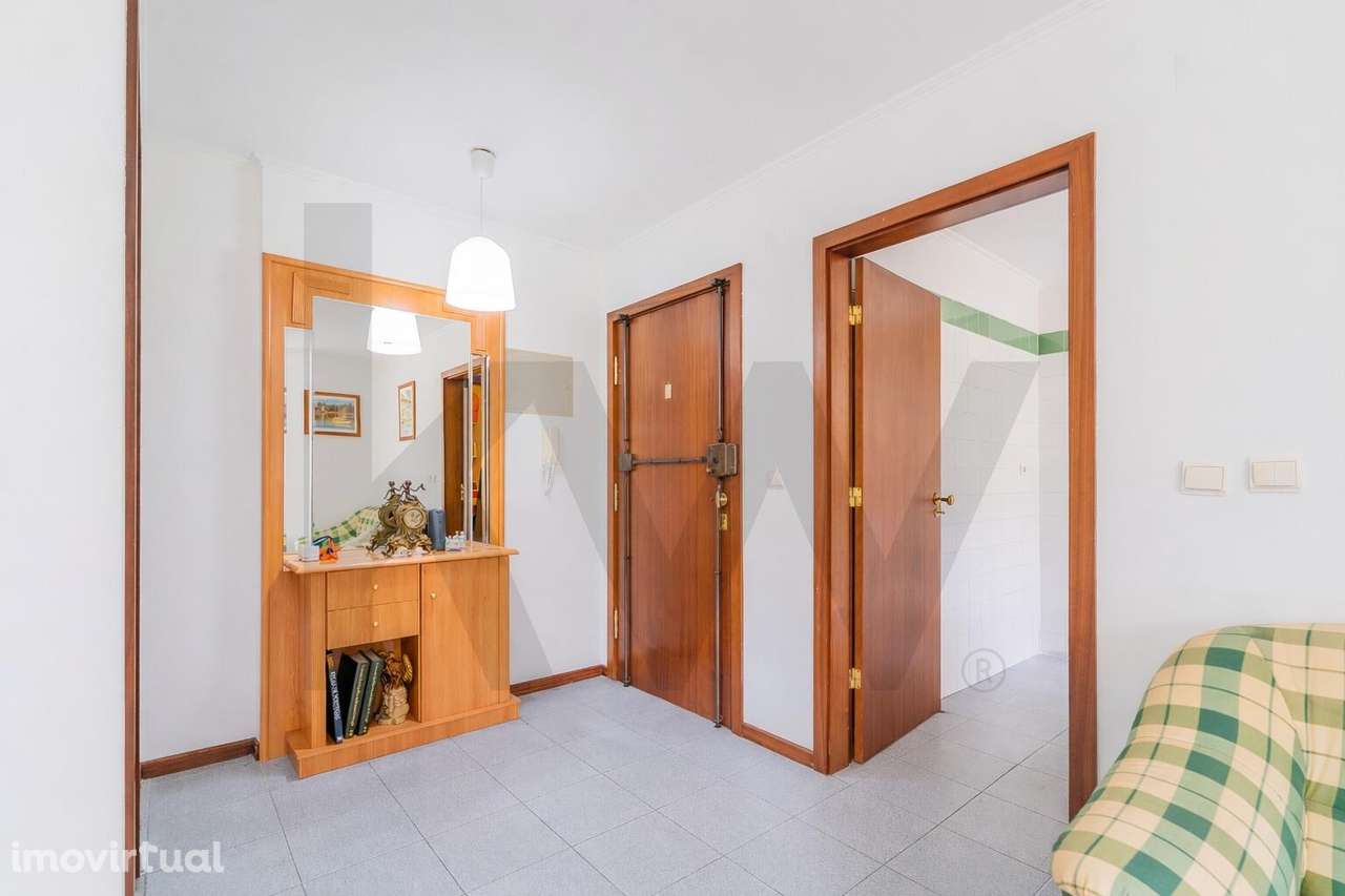 T1 luminoso com arrecadação nos Olivais - Grande imagem: 4/15