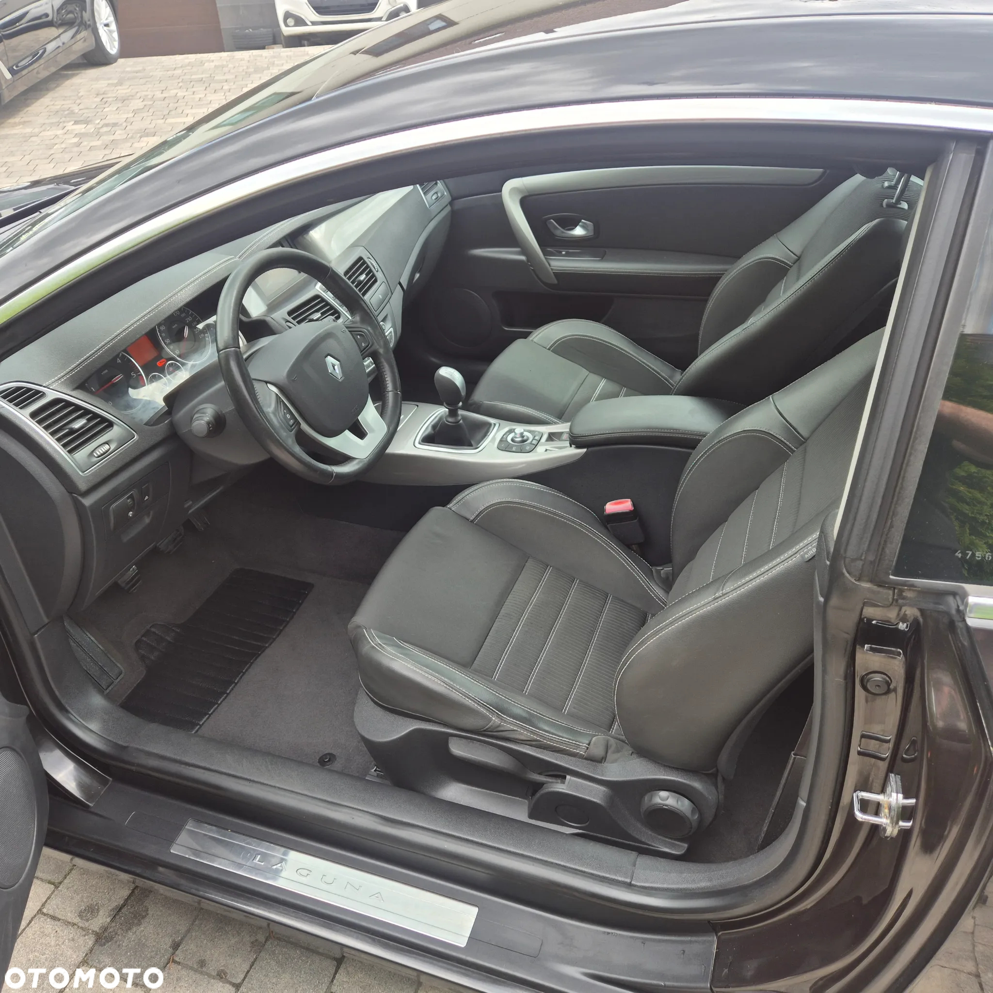 Renault Laguna dCi 110 FAP Limited - 7