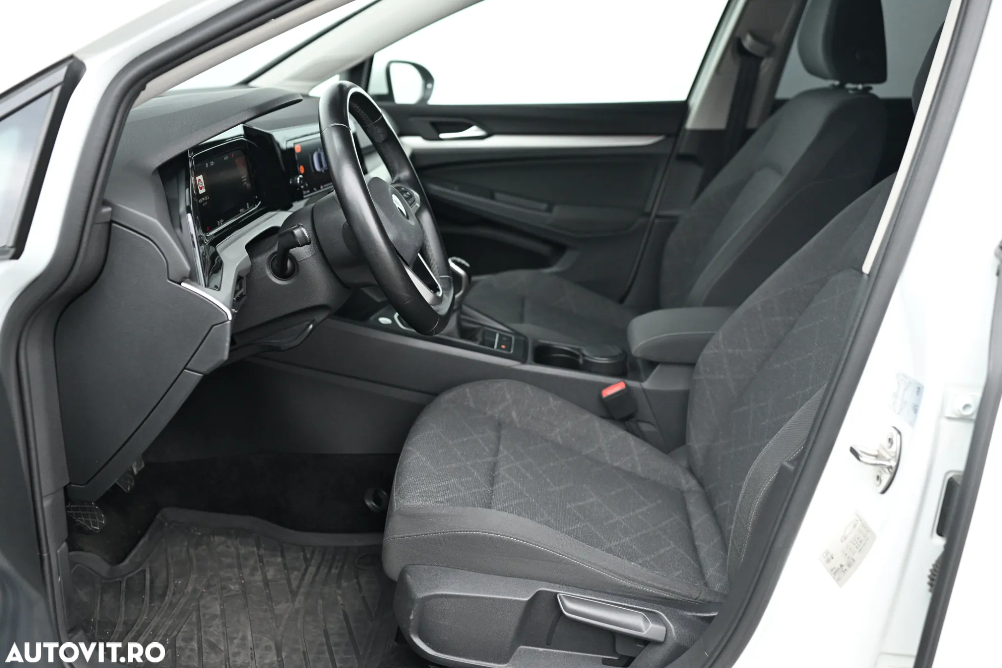 Volkswagen Golf 2.0 TDI Life - 12