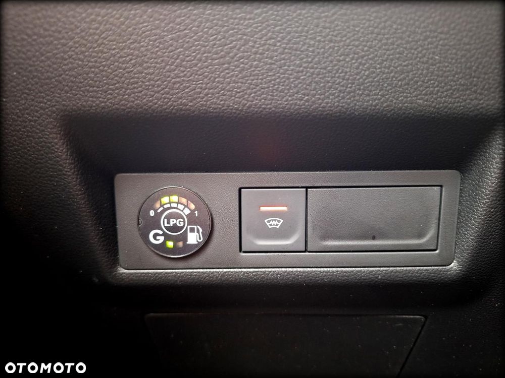 Renault Captur - 13