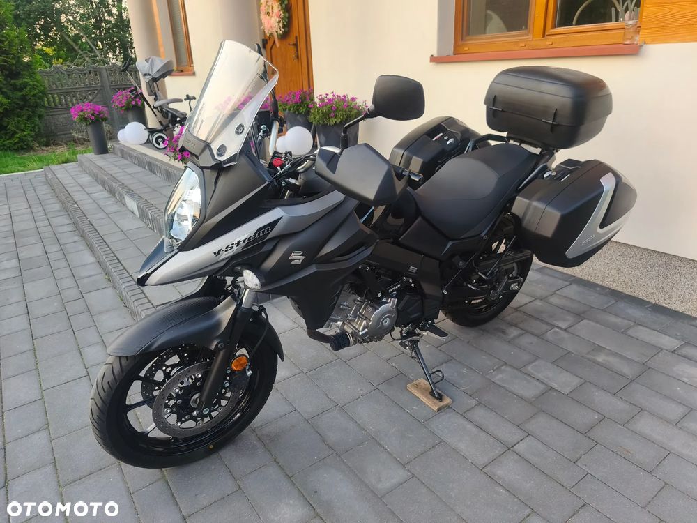 Suzuki V-STROM - 8