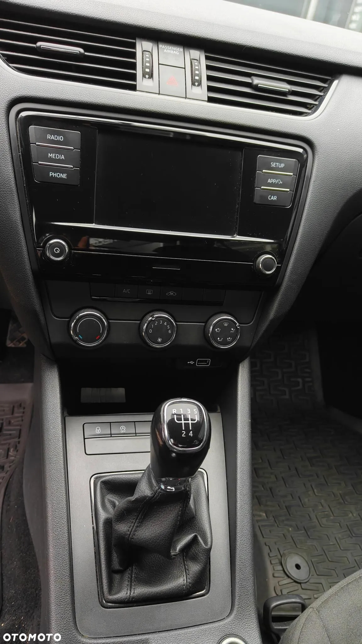 Skoda Octavia - 7