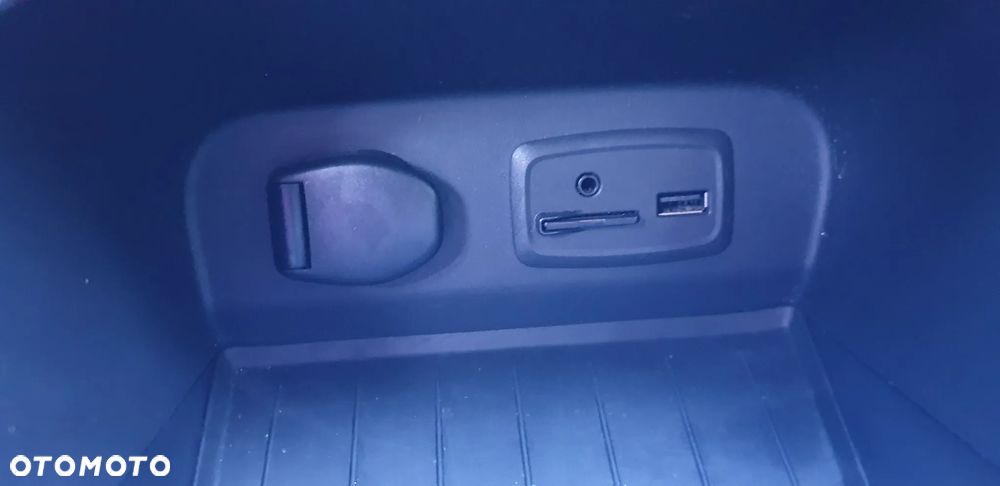 Renault Captur ENERGY TCe 120 Experience - 20