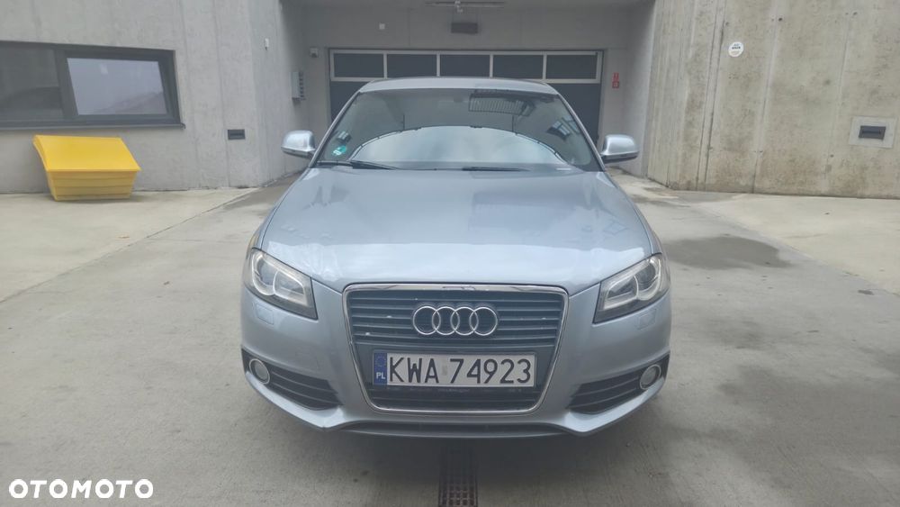 Audi A3 Sportback - 3