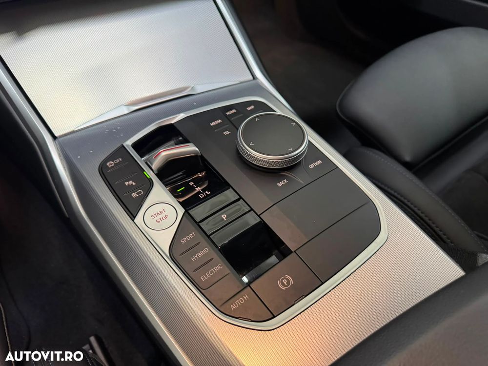 BMW Seria 3 330e Aut. M Sport - 15