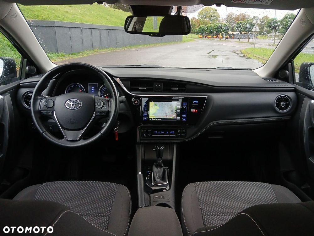 Toyota Corolla 1.6 Comfort MS - 24