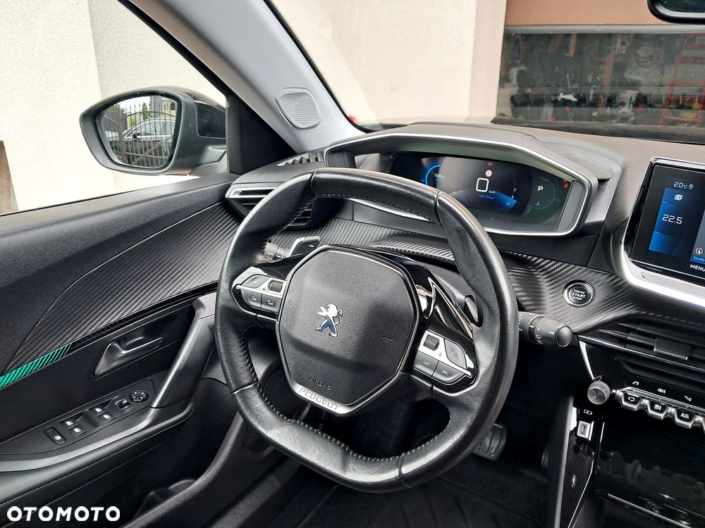 Peugeot 2008 BlueHDi 130 EAT8 Active - 26