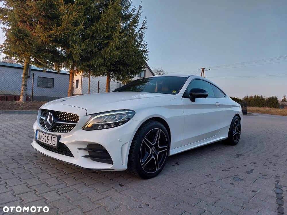 Mercedes-Benz Klasa C 200 4MATIC 9G-TRONIC - 2