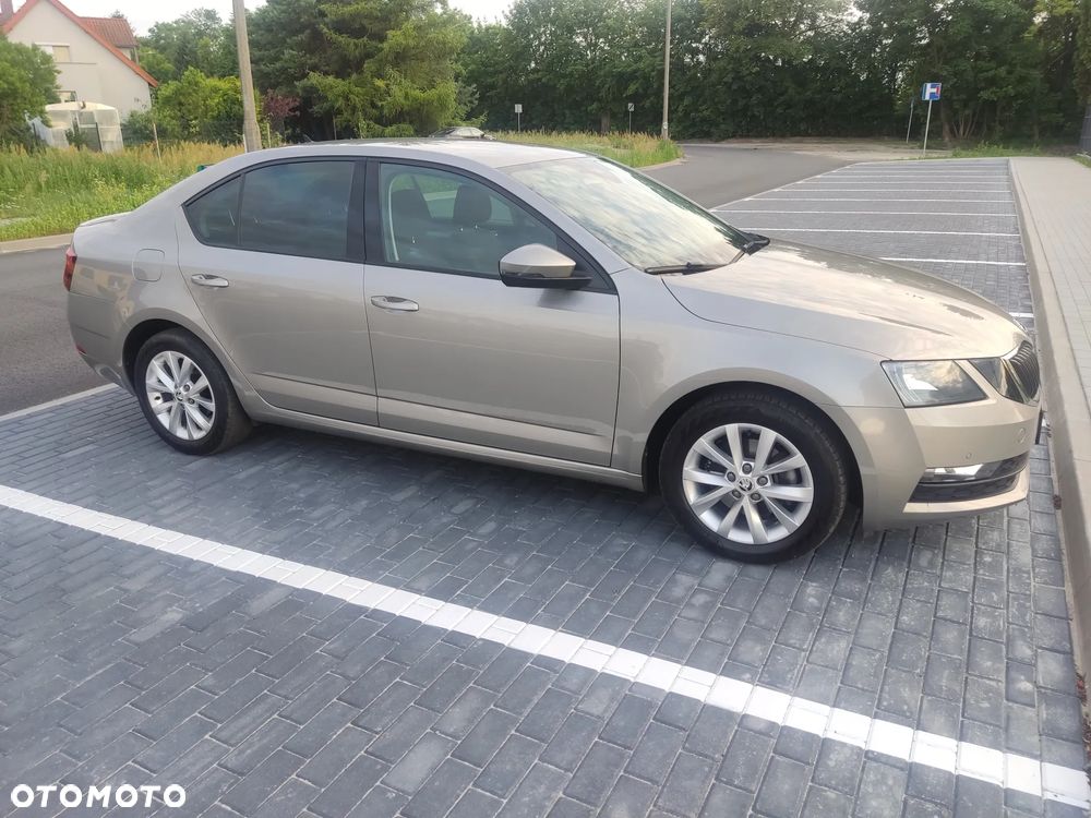 Skoda Octavia - 25