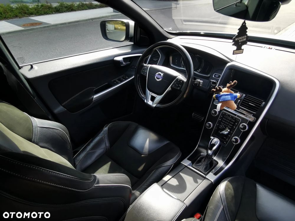 Volvo XC 60 - 6