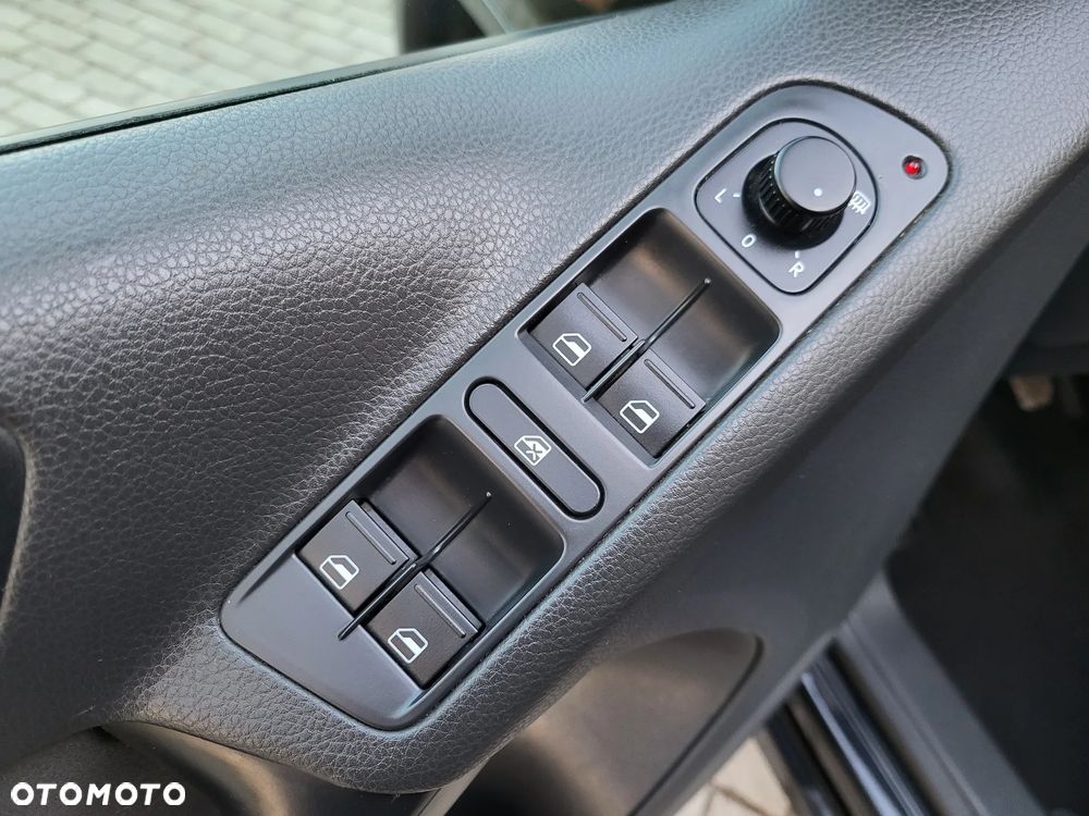 Volkswagen Tiguan - 27