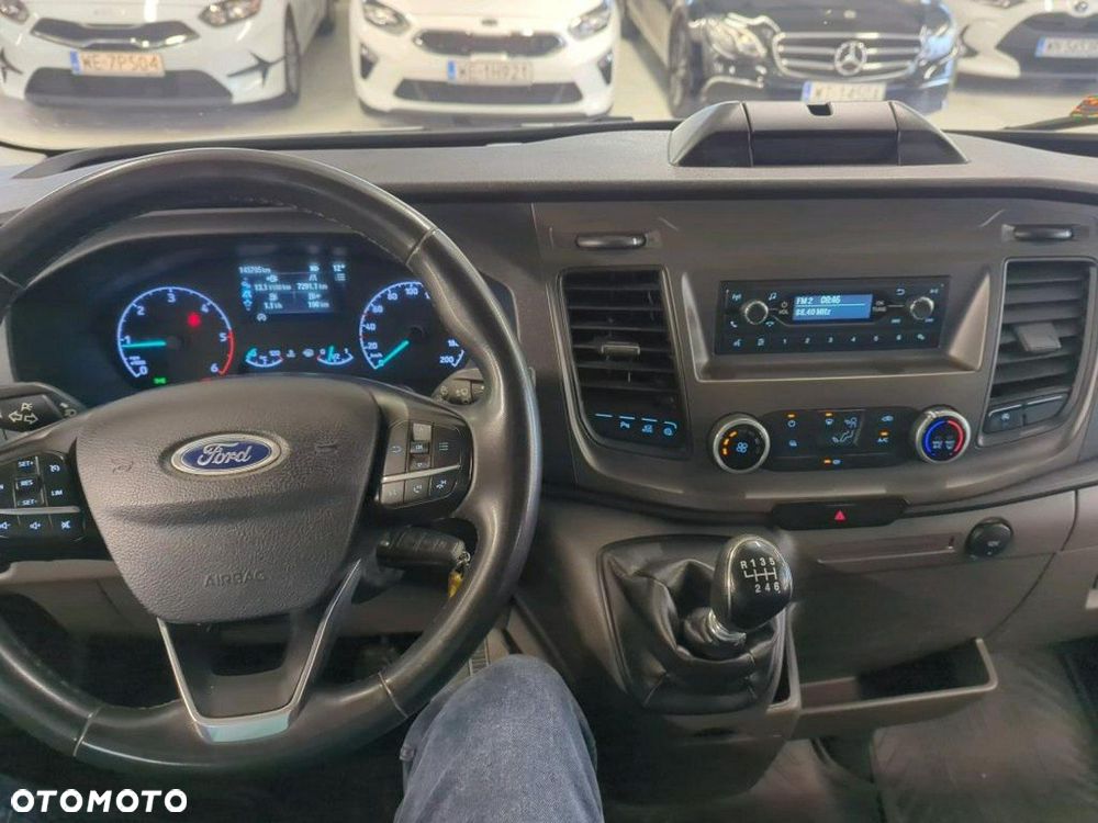 Ford Transit - 4