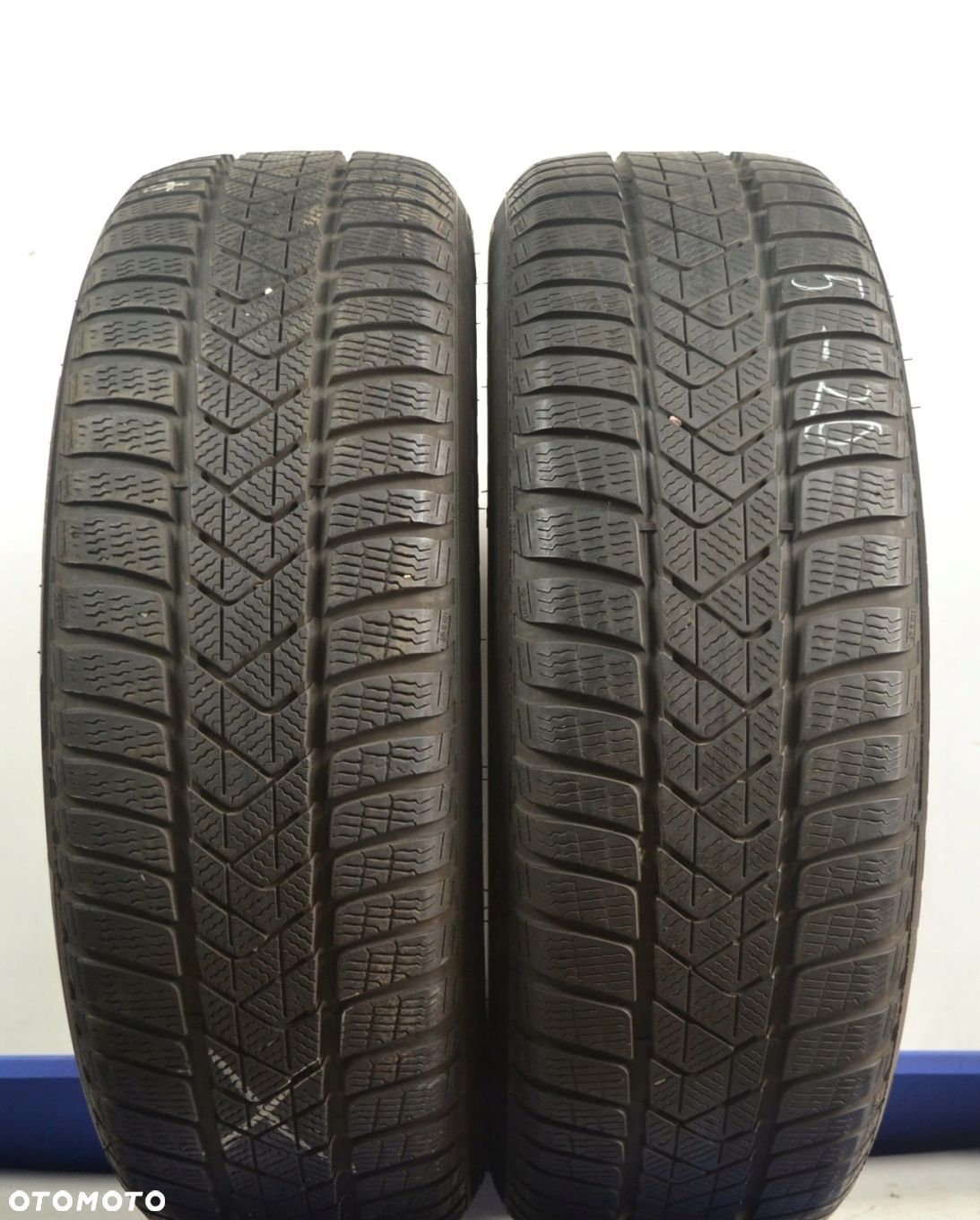 225/60R18 104H PIRELLI SOTTOZERO 3 x2szt 8017z - 1