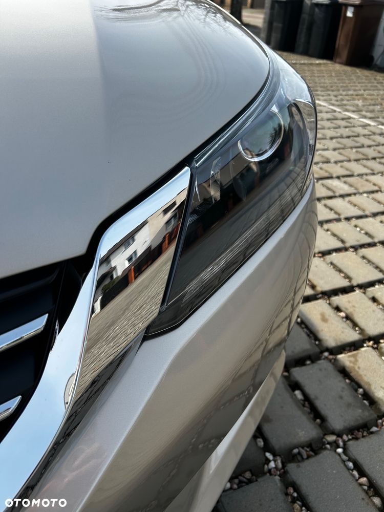 Honda Accord 2.4 LX - 4