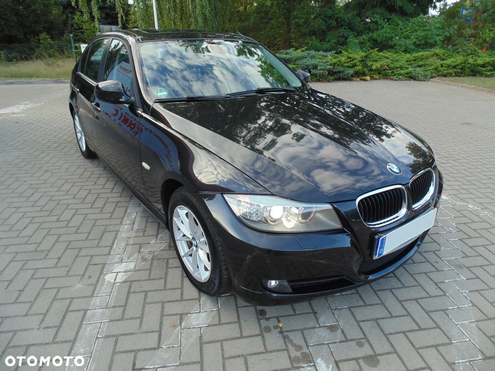 BMW Seria 3 318i Edition Sport - 3