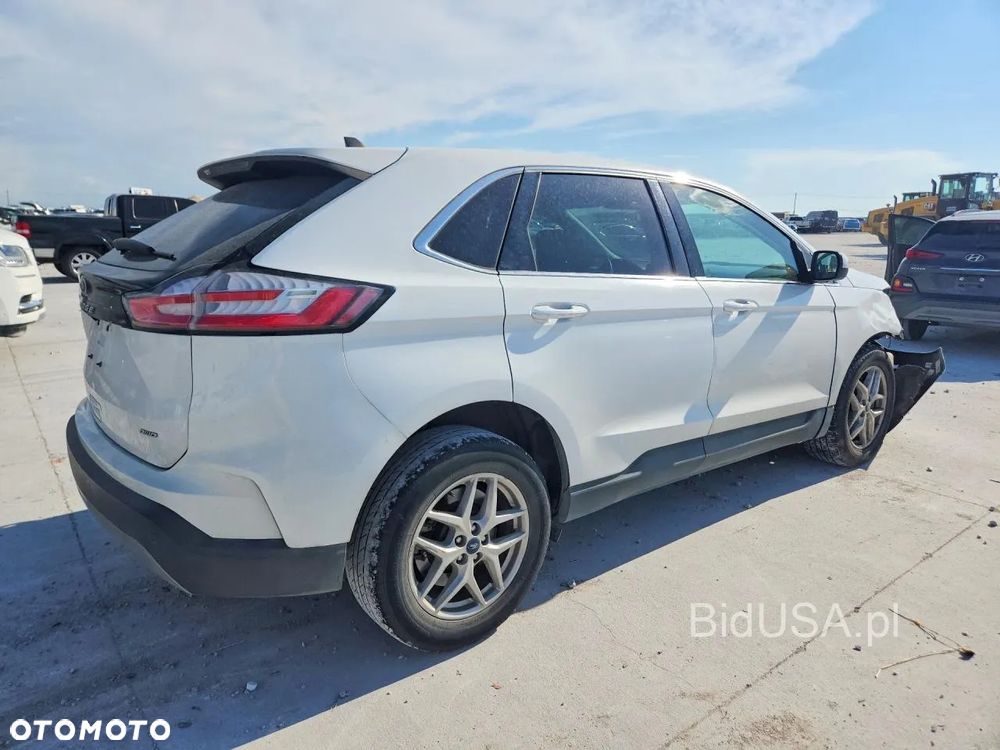 Ford Edge - 3