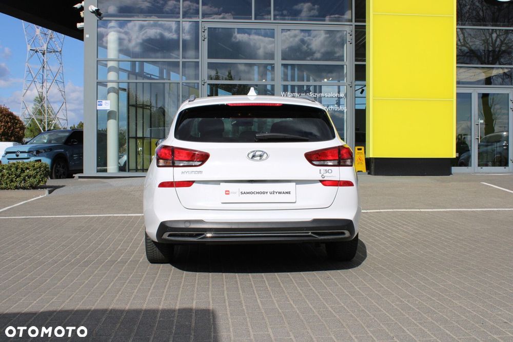 Hyundai i30 1.5 T-GDI 48V Smart - 7