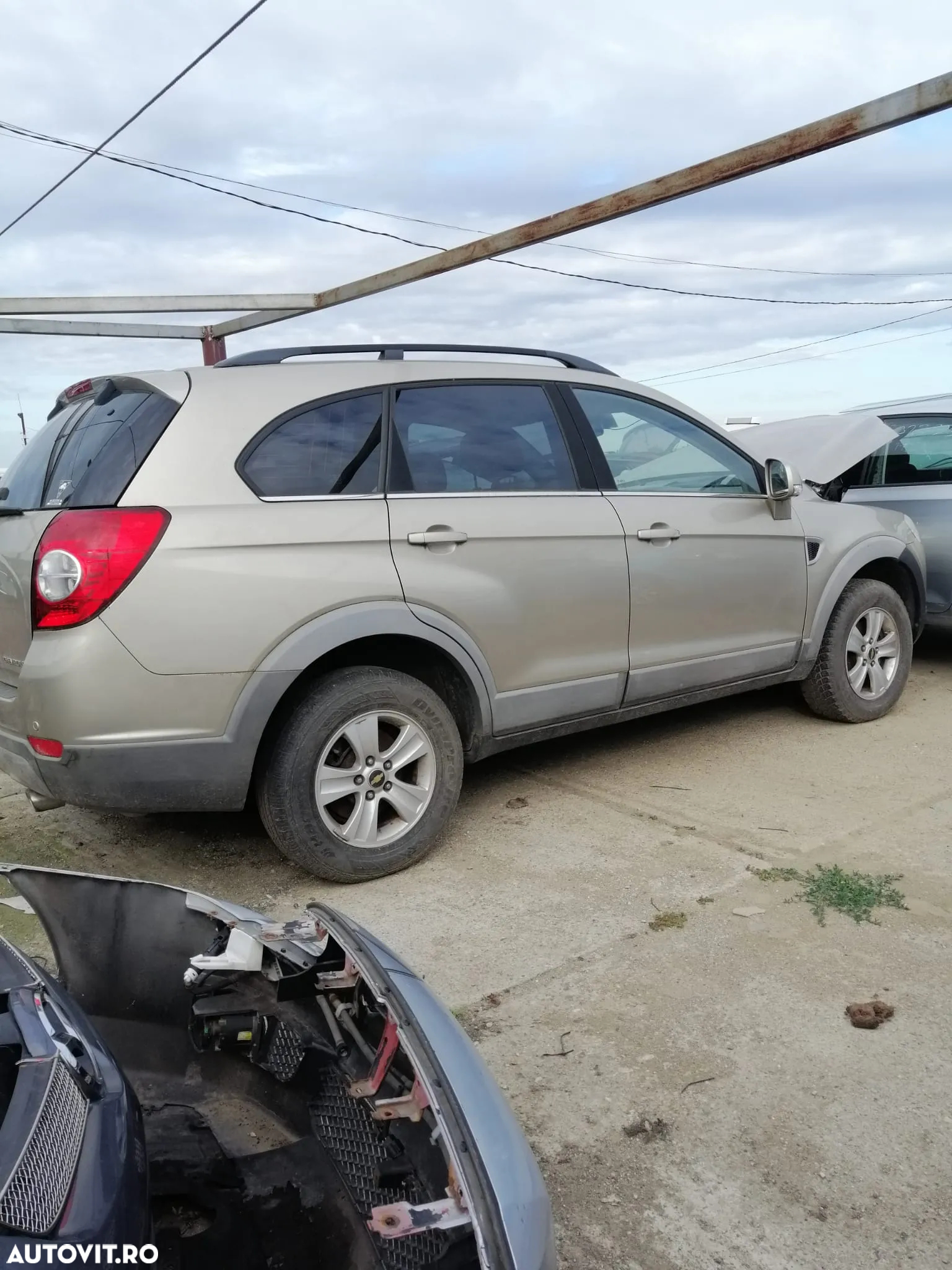 Chevrolet Captiva 3.2i V6 - 11