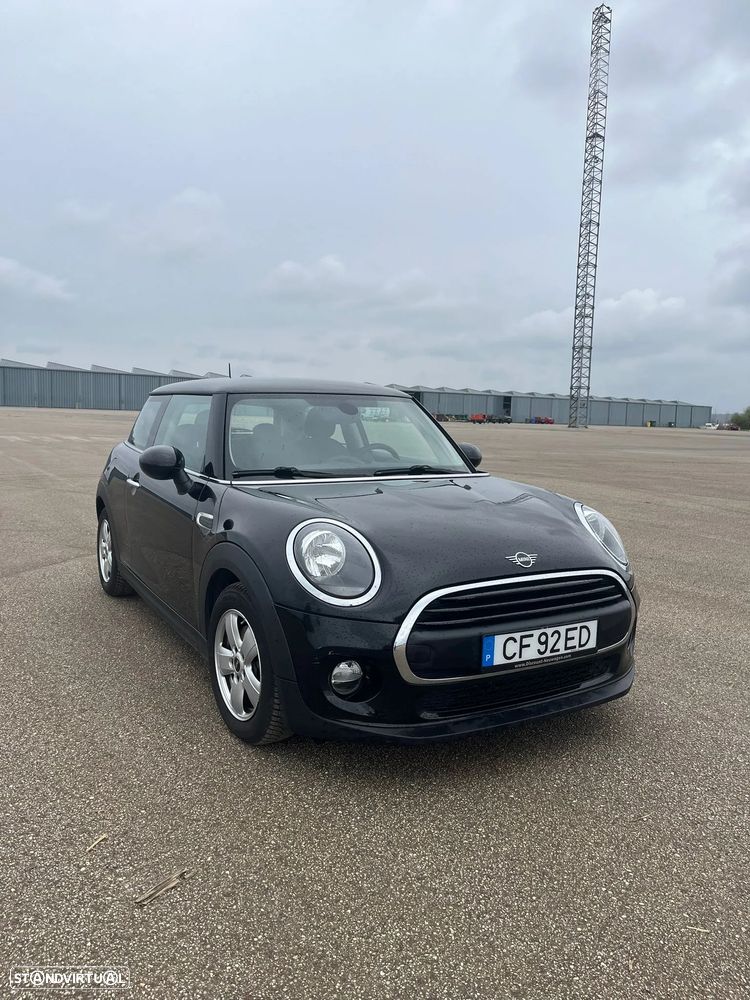 MINI 3 Portas One D Blackyard - 3