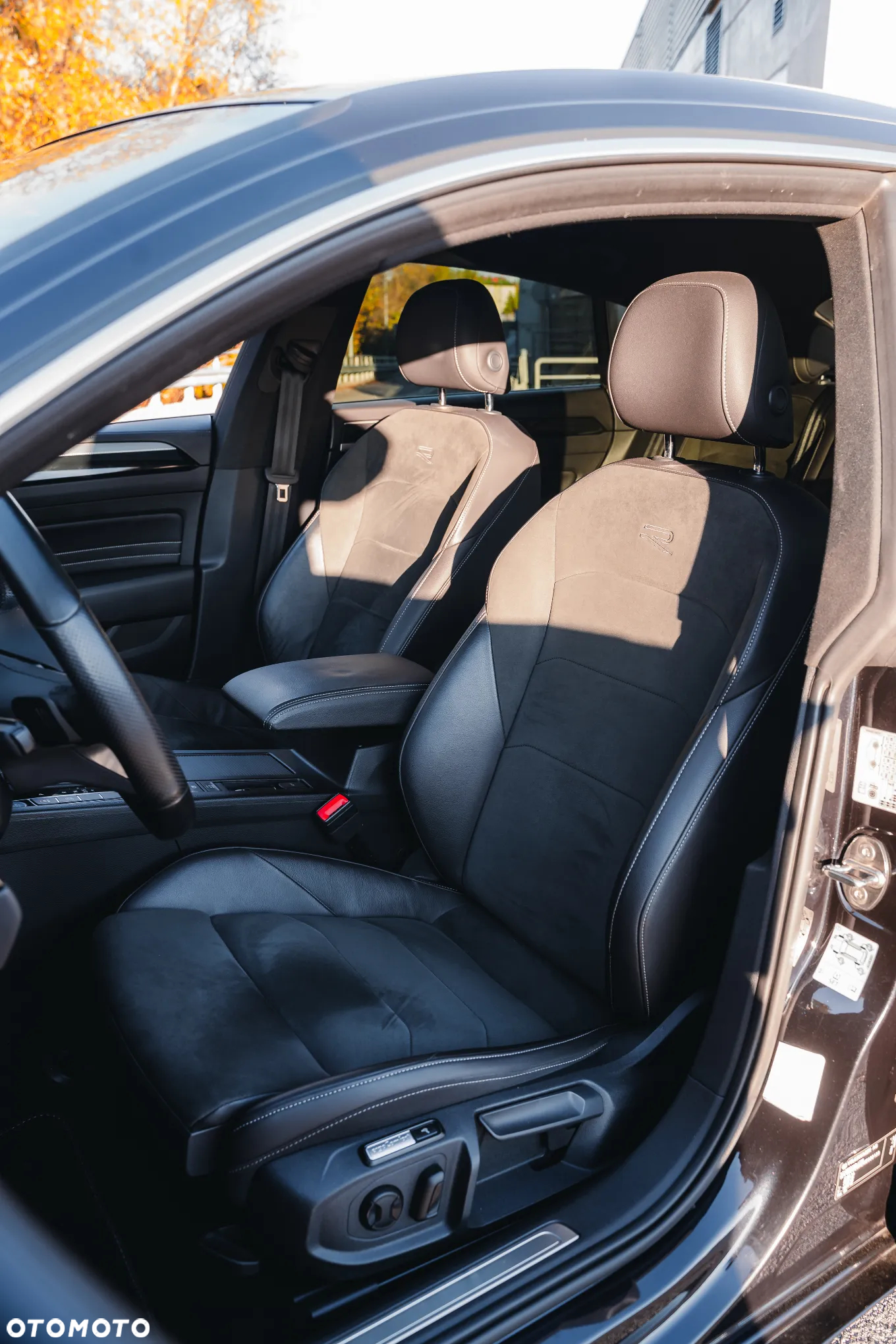 Volkswagen Arteon 2.0 TSI R-Line DSG - 29