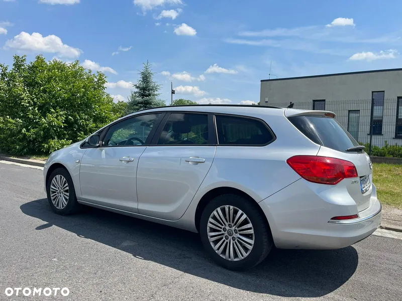 Opel Astra IV 1.6 CDTI Energy - 9