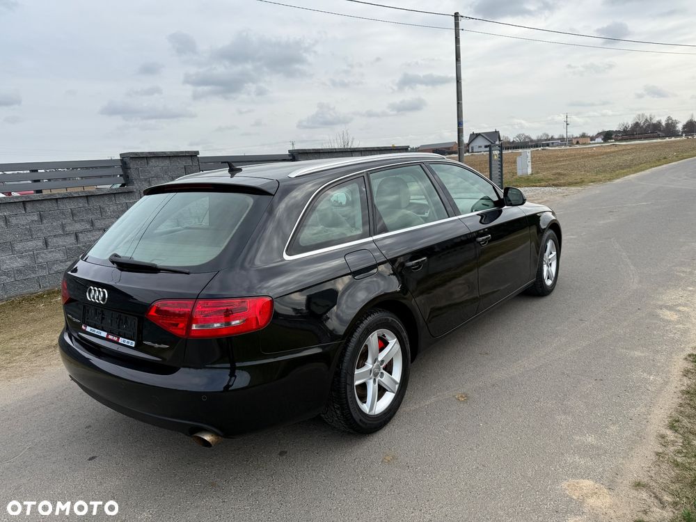 Audi A4 Avant 2.0 TFSI Attraction - 4