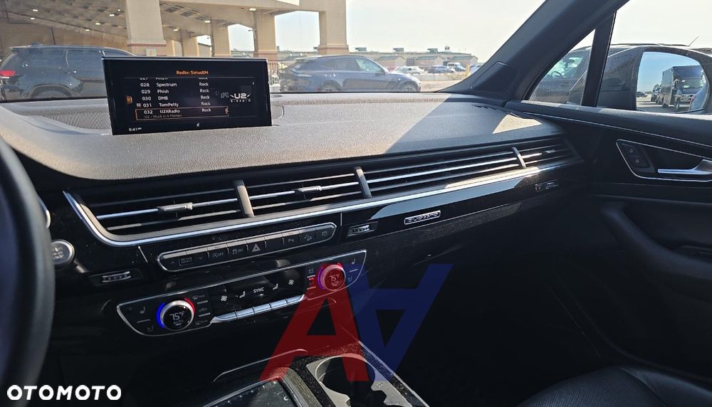 Audi Q7 - 11