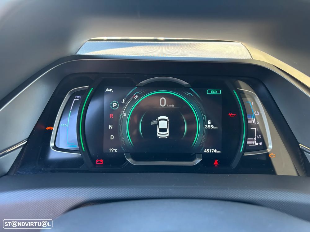 Hyundai Ioniq 1.6 GDI HEV Hybrid Tech - 19