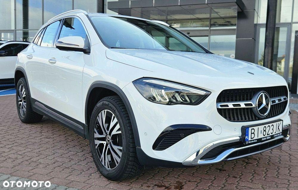 Mercedes-Benz GLA - 3