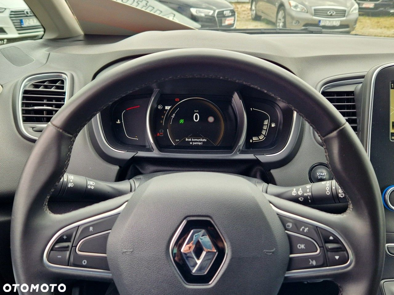 Renault Scenic - 28