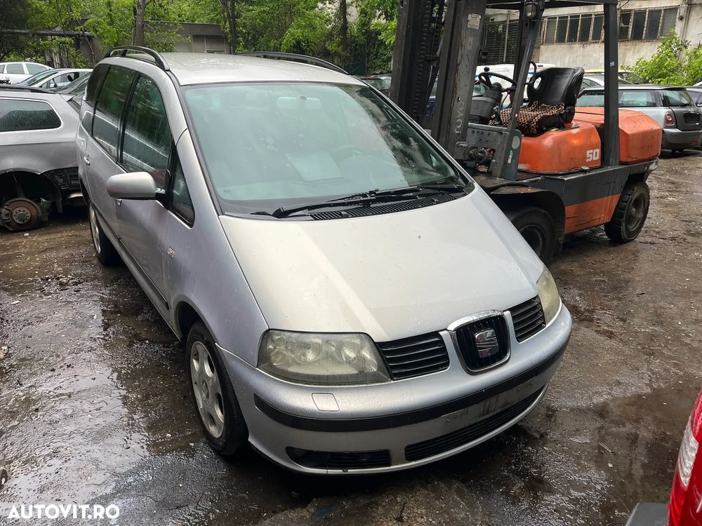 Dezmembrez Seat Alhambra 2003 gri argintiu 1,9 TDI cod AUY - 6
