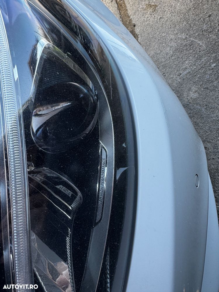 Mercedes-Benz C - 10